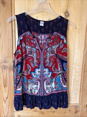 🌻5 for $30🌻Bila Boho Paisley Sleeveless Top in Red and Navy